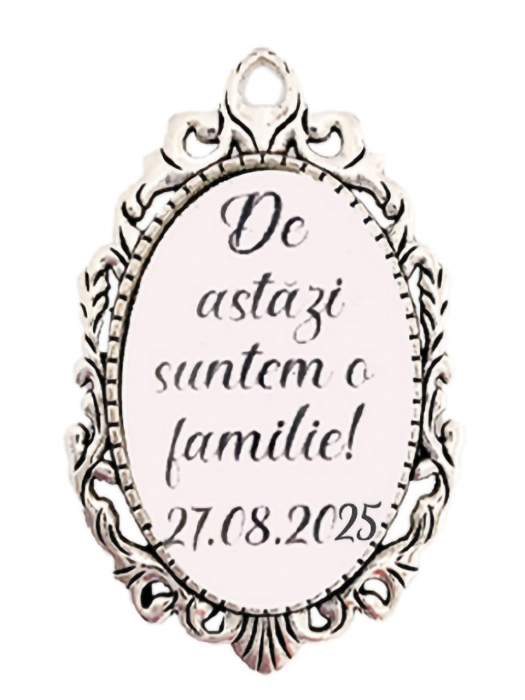 Brosa personalizata "De astazi suntem o familie" [1]