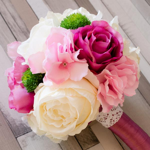 Buchet cu flori ivoar si roz [1]