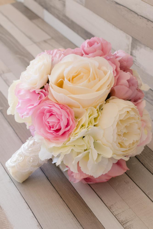 Buchet cu bujori ivoar pastel [4]