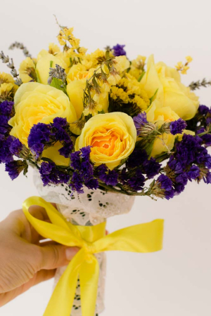 Buchet cu trandafiri galbeni [4]