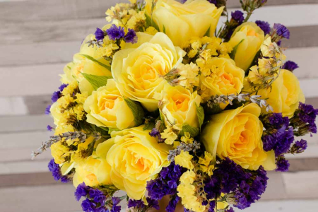 Buchet cu trandafiri galbeni [3]