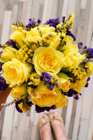 Buchet cu trandafiri galbeni [2]
