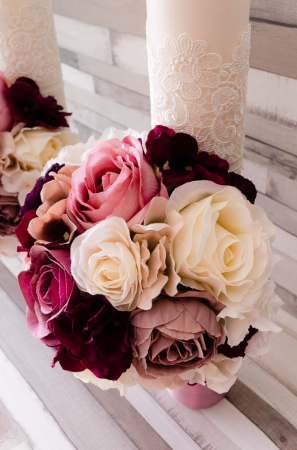 Lumanari decorate cu bujori grena, ivoar si pastel [2]