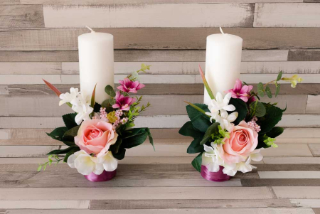 Lumanari decorate cu flori artificiale si verdeata [4]