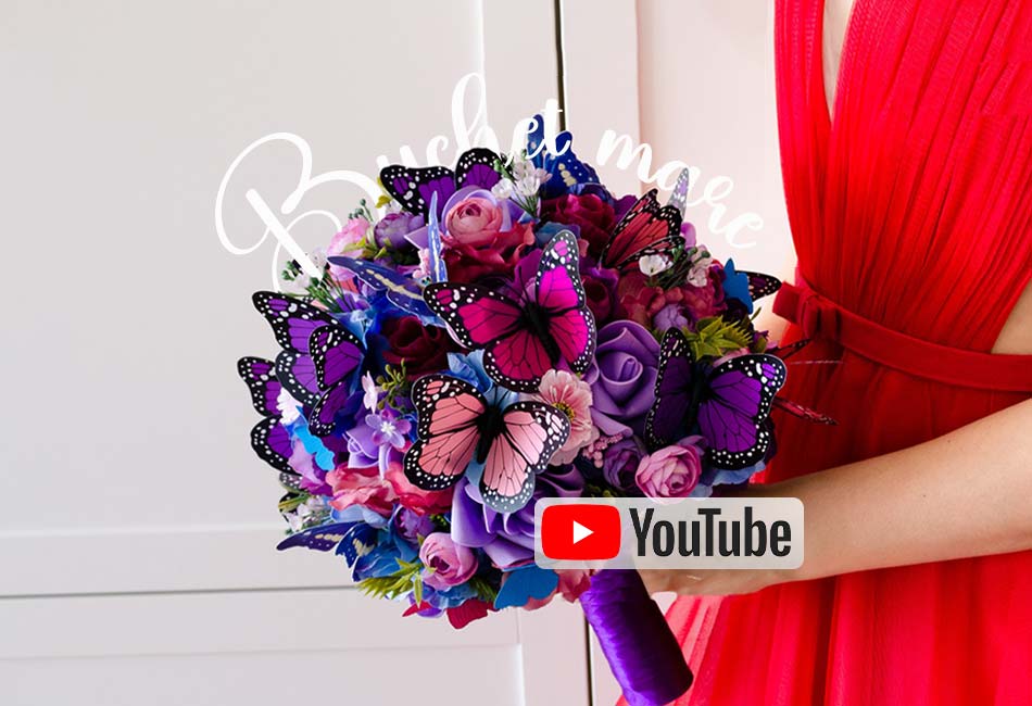 Video buchet mare cu fluturi multicolori