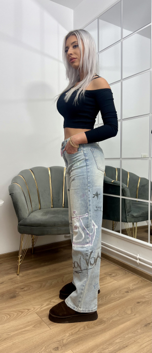 Blugi evazați [2]