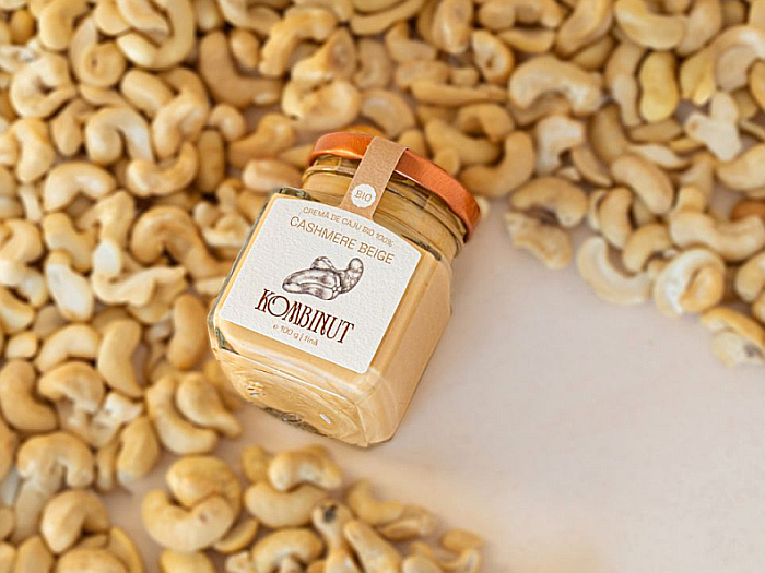 CREMĂ FINĂ DE CAJU BIO CASHMERE BEIGE - KOMBINUT 200g [1]