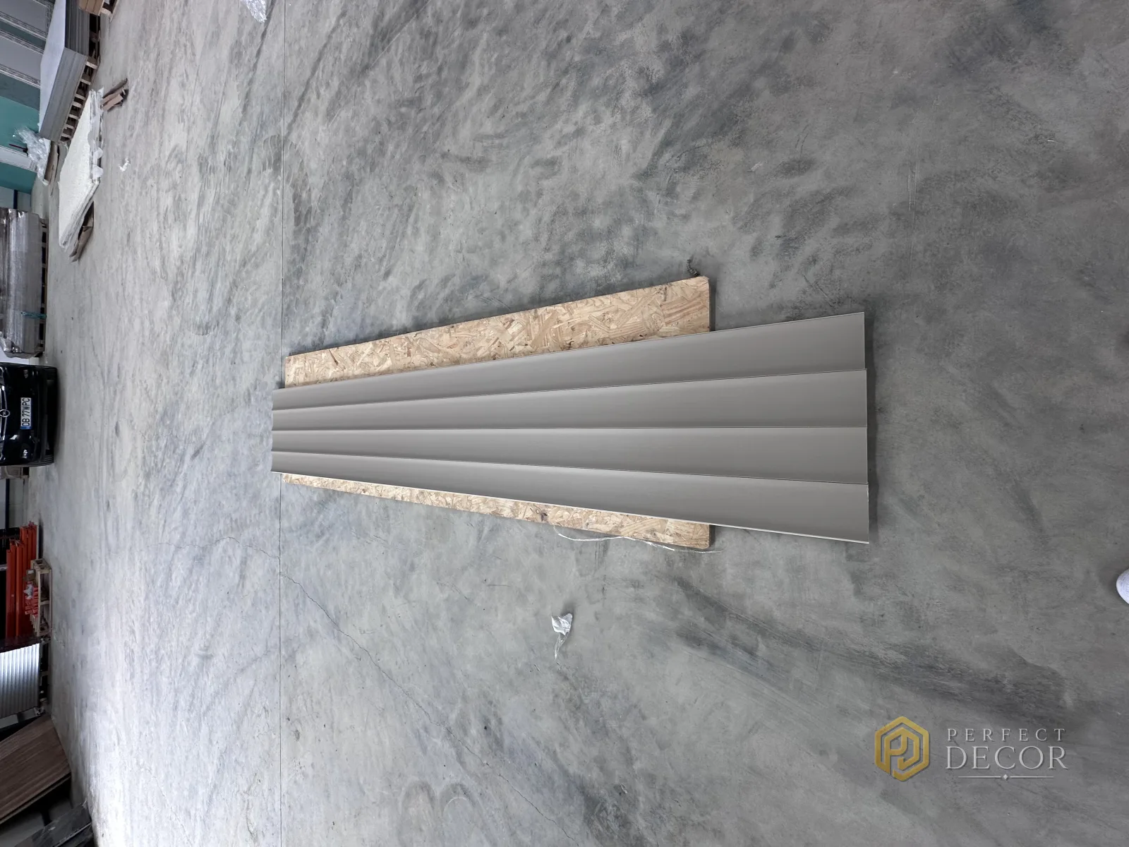 Riflaj decorativ WPC gri deschis Tapet-1009, 120×14 mm [5]