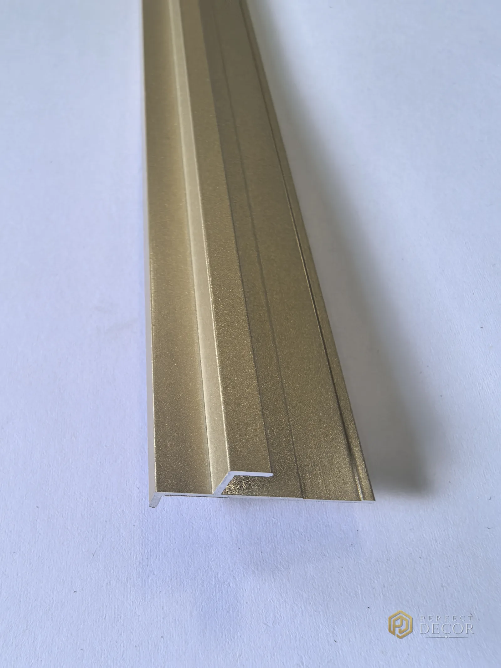 Profile - Profil colț exterior W pentru panou 5 mm, auriu (LN-LT-5509)