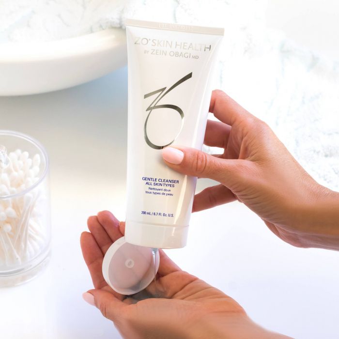 ZO Skin Health Gentle Cleanser - Gel Delicat De Curățare Pentru Toate Tipurile De Piele [3]