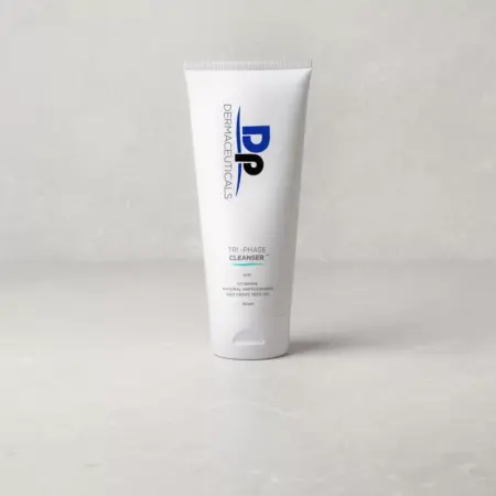 Curatare - Tri-Phase Cleanser DP Dermaceuticals 150 ml