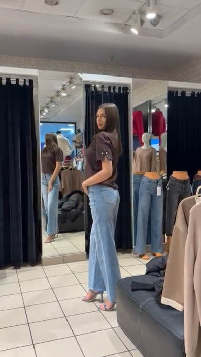 Blugi damă evazați albaștri [2]