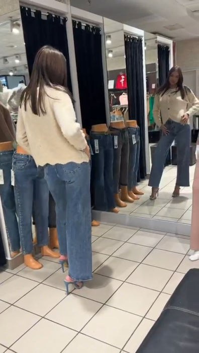 Pulover cu nasturi [2]