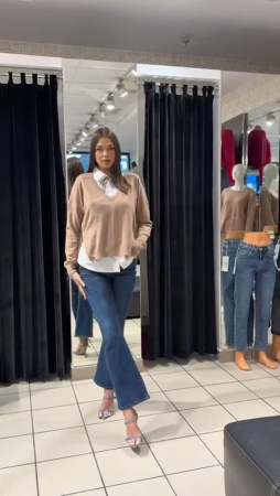 Blugi/Pantaloni - Blugi damă evazați