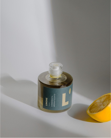 Ulei de măsline extravirgin aromatizat natural cu lămâie – Italia [1]