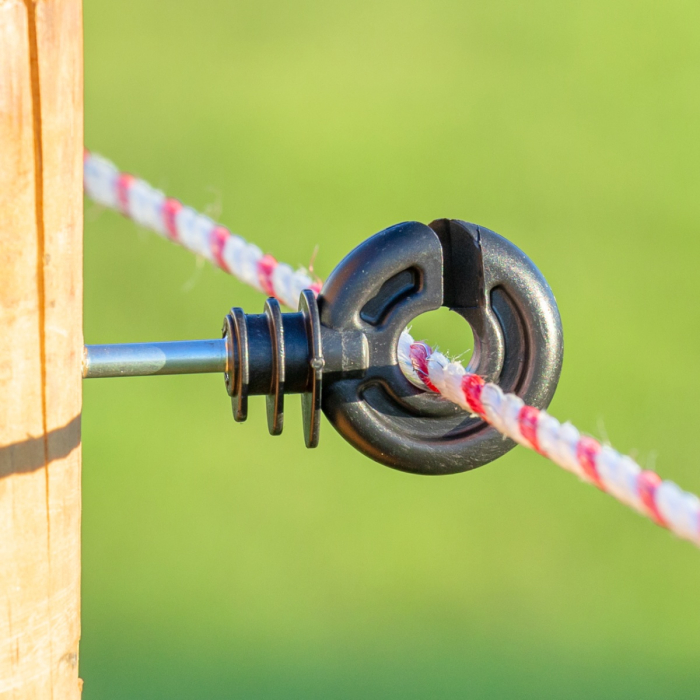 Izolator inelar, cu holțșurub,gard electric. [3]