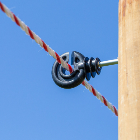 Izolator inelar, cu holțșurub,gard electric. [4]