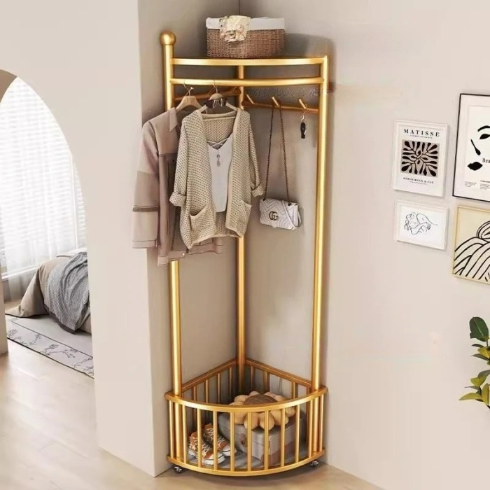 Cuier de Colt Multifunctional cu Roti, Organizator Vertical pentru Haine si Incaltaminte, Structura Metalica, Auriu [9]