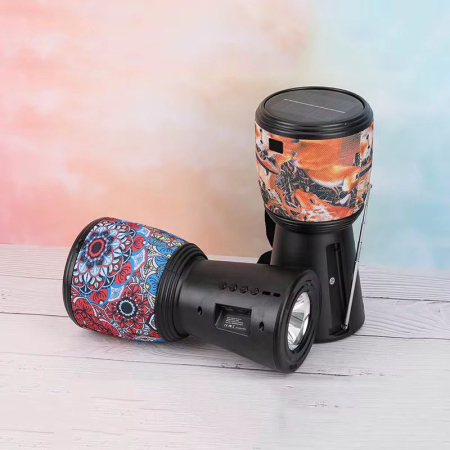 Boxa Portabila Bluetooth cu Incarcare Solara, Radio FM si Lanterna, 10W, Tip Tarabana [4]