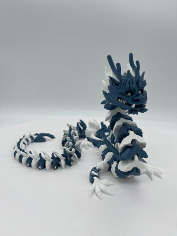 Produse - Dragon articulat imprimat 3D din PLA alb și albastru sidefat