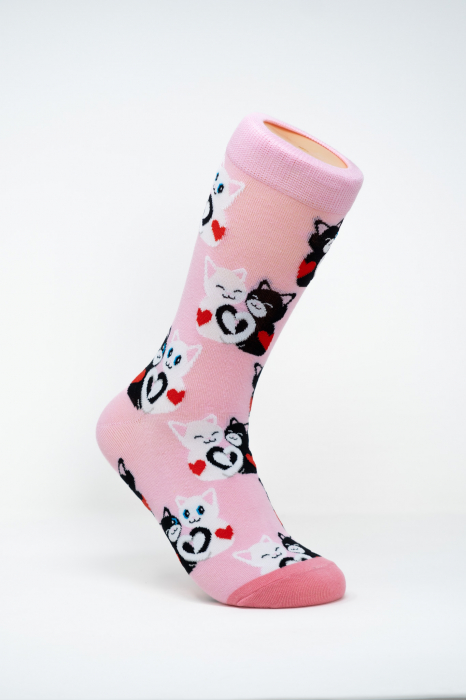 Sosete colorate inalte de femei, cu model, Pisici cu Inimioare. [1]