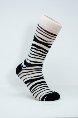 Sosete Barbati - Sosete colorate inalte femei si barbati, Imprimeu Zebra.