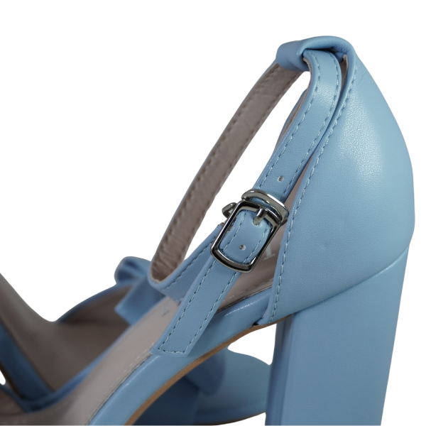 Sandale cu toc gros și fundiță [5]