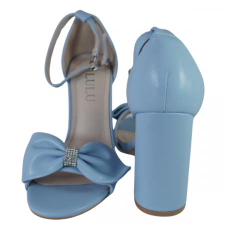 Sandale cu toc gros și fundiță [1]