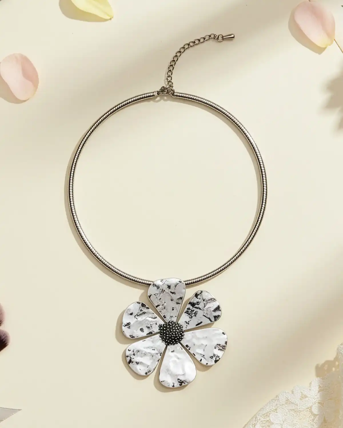 Coliere & Lanțuri - Colier Magdy Leocadia argintiu