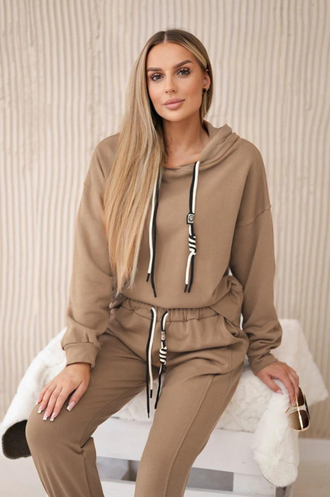 Trening damă– hanorac scurt cu glugă & pantaloni sport lejeri| Stil casual modern [4]