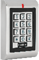 Control Acces & Pontaj - Controler stand-alone cu tastatura si card de exterior, antivandal cu 2 relee. Memoria suporta pana la 1100 de utilizatori. - SK1