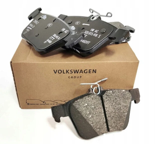 SISTEM FRANARE - Volkswagen Set plăcuțe frână OEM 3Q0698451J