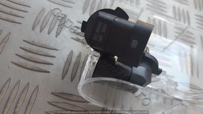 Becuri hb4 de culoare galbena [2]