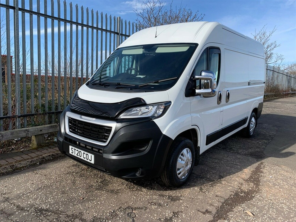 Deflector capotă Peugeot Boxer 2014–2025 [2]