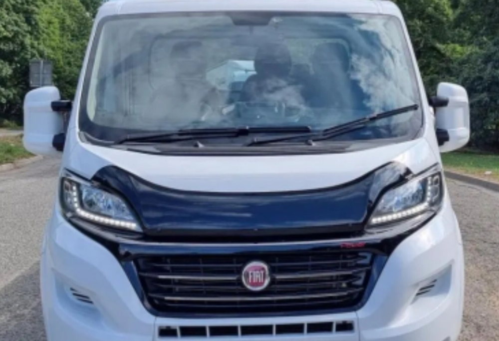 Deflector capotă Fiat Ducato 2014–2025 [2]