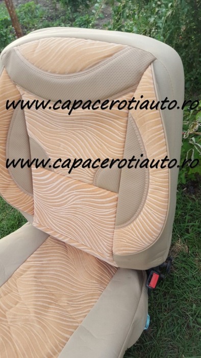 Huse scaune universale din material crem [3]