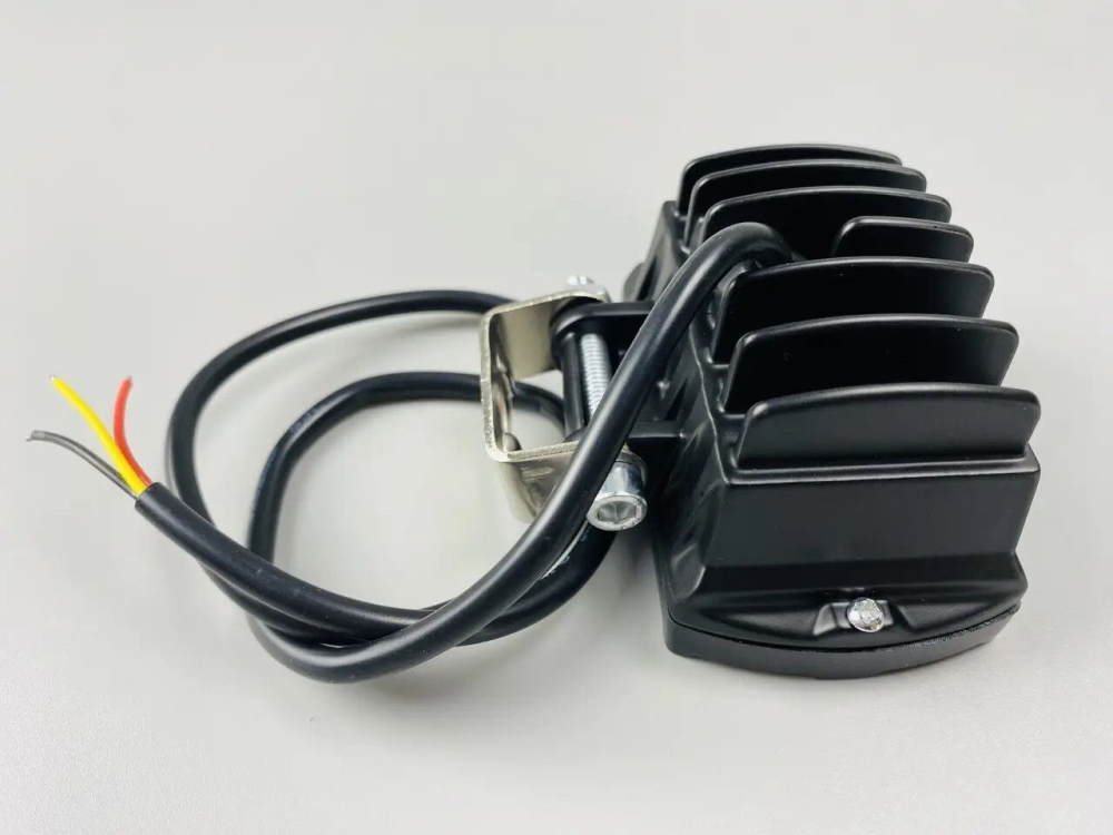 Proiector LED 20W 12-80V, Lupă 3 Culori, Angel Eyes 6500K [4]