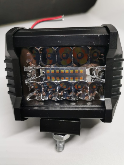 Proiector LED 60W stroboscop off-road 5 functii [3]