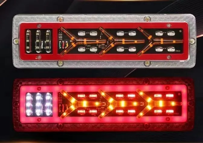 Set 2x Lampă Stop LED 12V – Carcasă Metalică – 5 Funcții – Semnalizare Dinamică – Efect Neon [2]