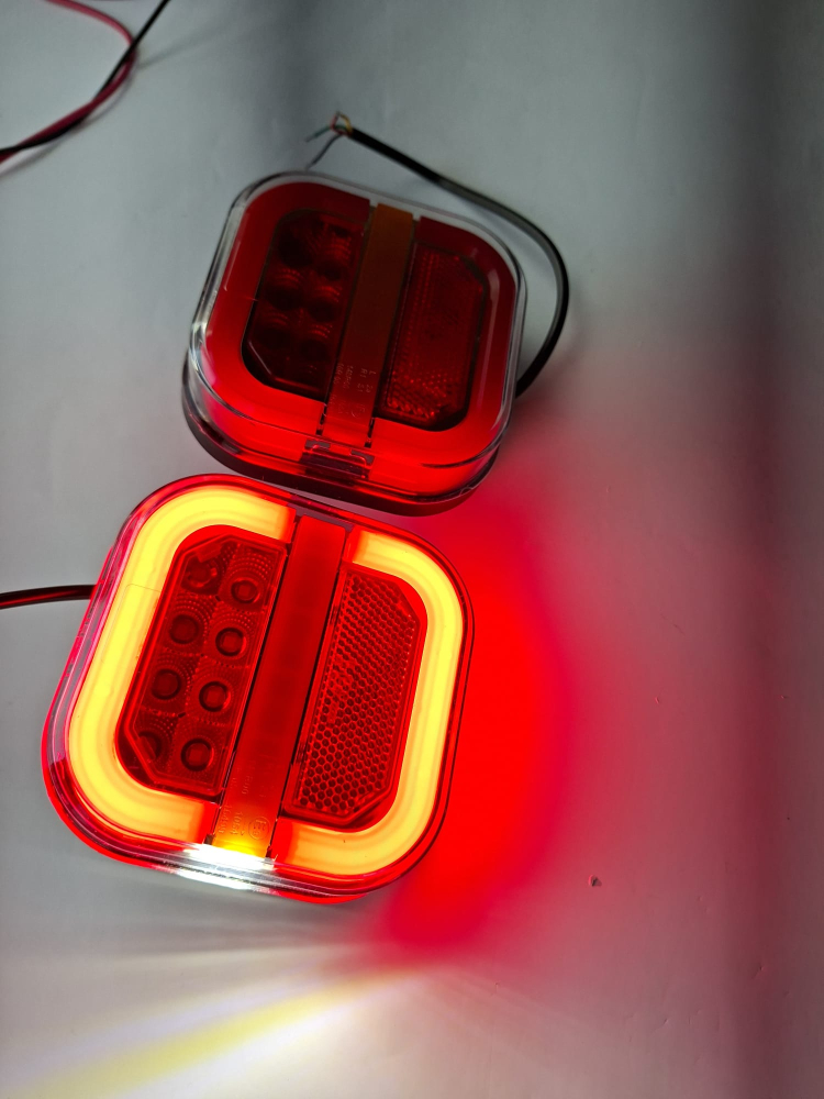 Stopuri Spate LED Premium cu Semnalizare Secvențială set 2 buc [2]