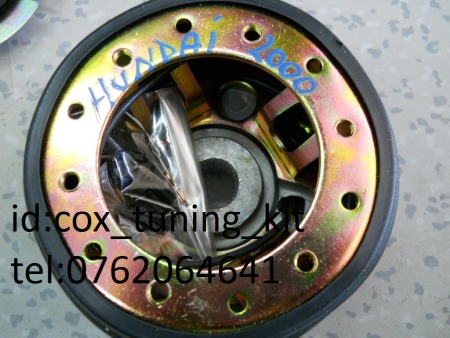 Accesorii interior - butuc volan hyundai model 2000