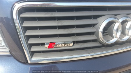 Ornamente & Embleme Audi - Emblema S-Line Grila