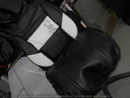 Husa scaune imitatie de piele negru cu alb [0]