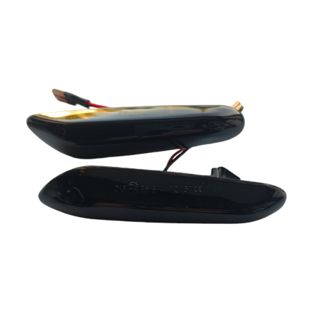 Lampi SemnalizarI dinamice BMW X1 [4]