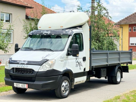 Parasolar Iveco Daily 2006-2013 cu LED-uri [2]