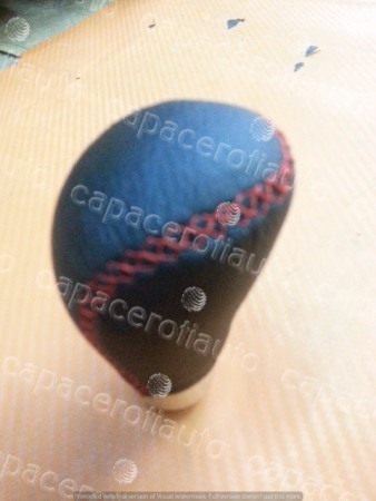 Schimbator universal din piele cu cusaturi rosii [0]