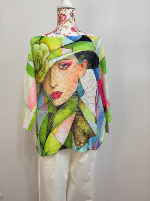 Bluză damă cu imprimeu artistic verde – design modern statement [3]