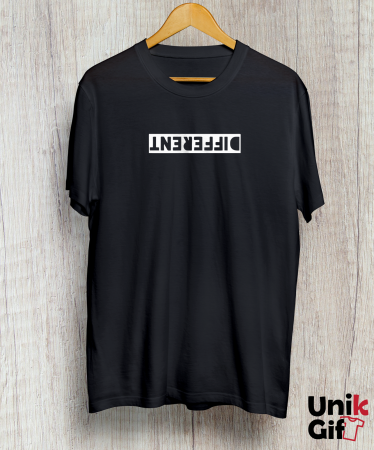 Tricou „DIFFERENT” [1]