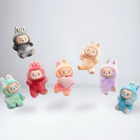 Jocuri, Plusuri & Distracție - Figurine de colecție tip Labubu surpriză– Big Into Energy, colorate