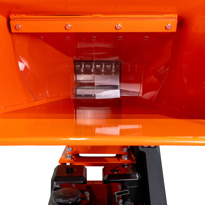 Tocătorul de crengi RURIS STB 800 [7]